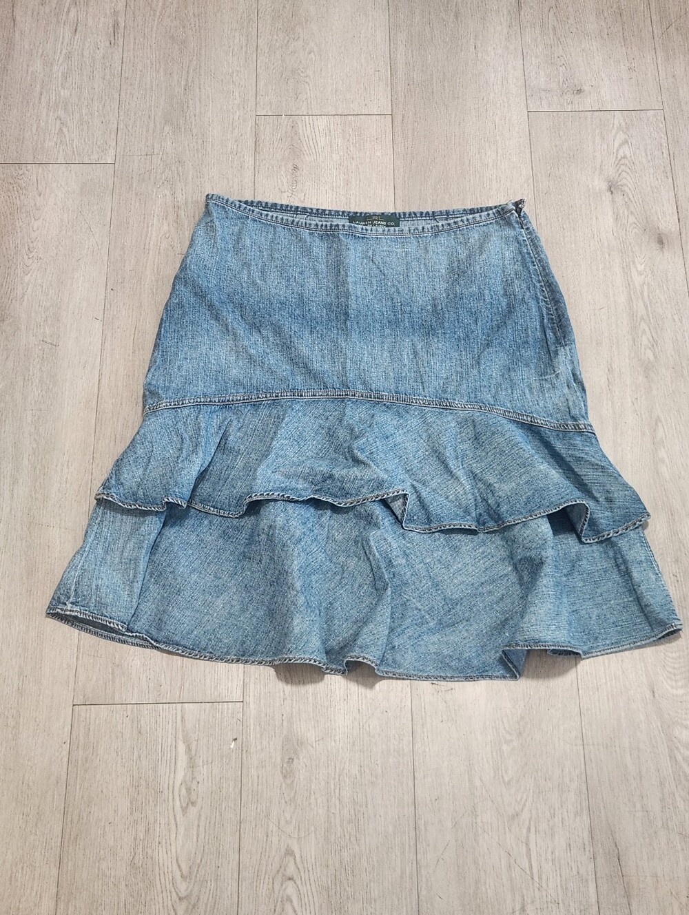 Vintage Western Ralph Lauren LRL Light Wash Denim Tiered Ruffle Skirt Size 10